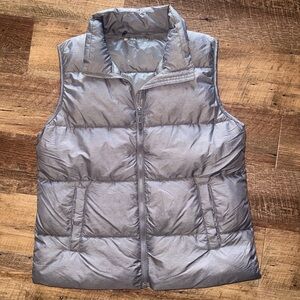 HeatKeep Metallic Gray Puffer Vest